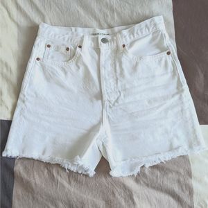 Aritzia DENIM FORUM Yoko Mid Thigh White Denim Shorts - Size 26
